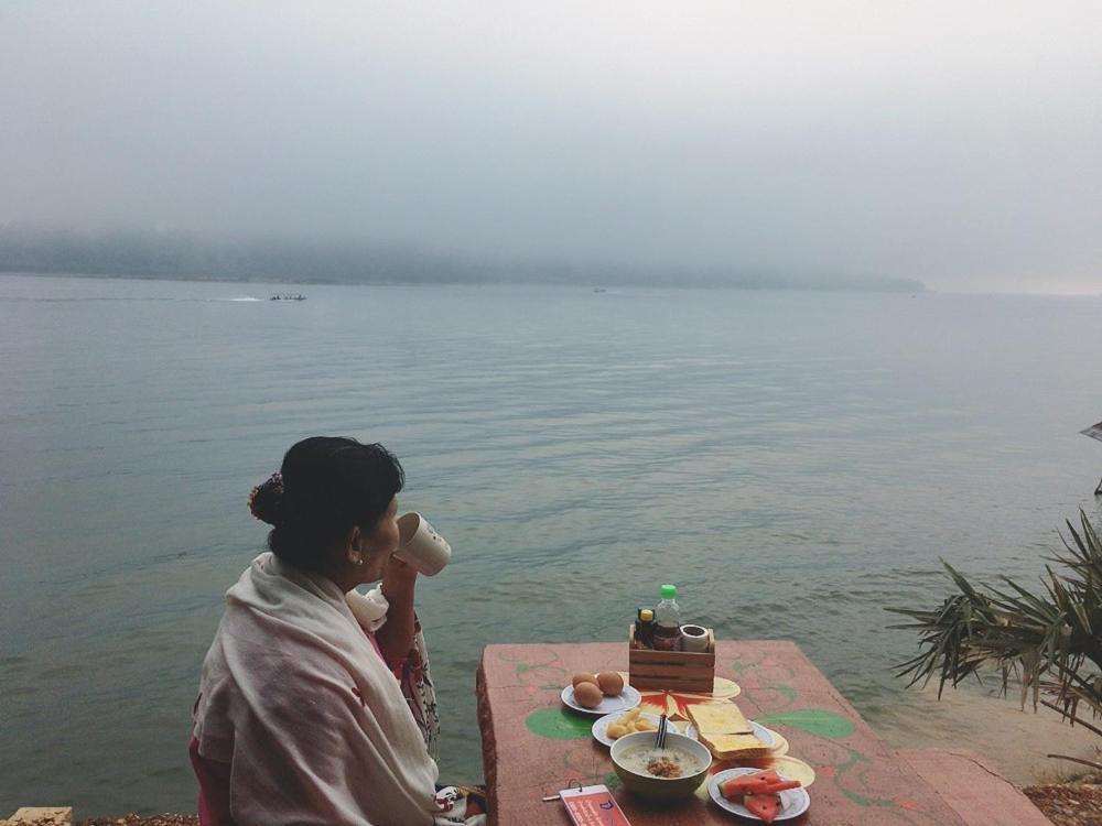 Baan Dongsak River View Sangkhla Buri Eksteriør billede