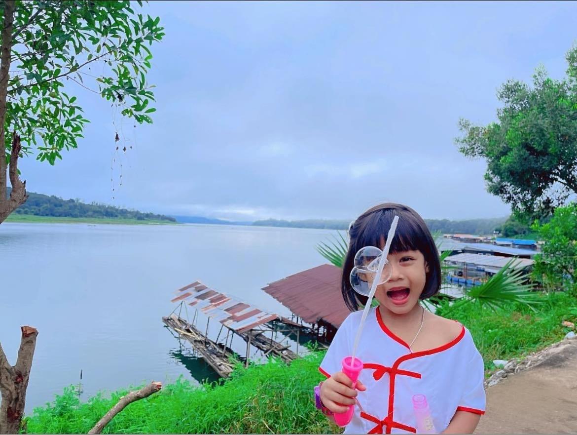Baan Dongsak River View Sangkhla Buri Eksteriør billede